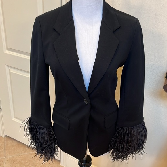 NWOT Elizabeth and James Ostrich feather blazer - Picture 1 of 12